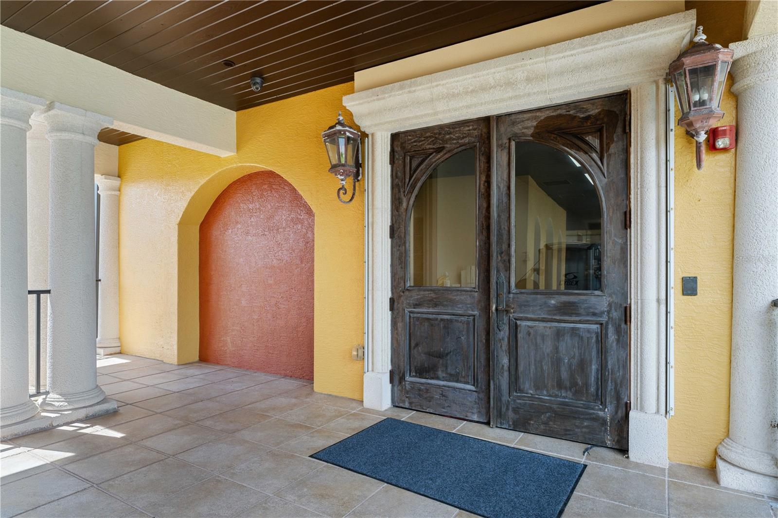 Image 66 of 79 For 99 Vivante Boulevard 9945