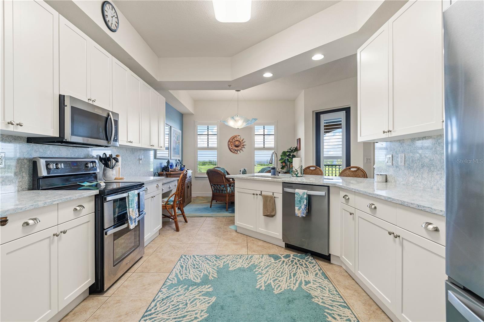 Image 7 of 79 For 99 Vivante Boulevard 9945