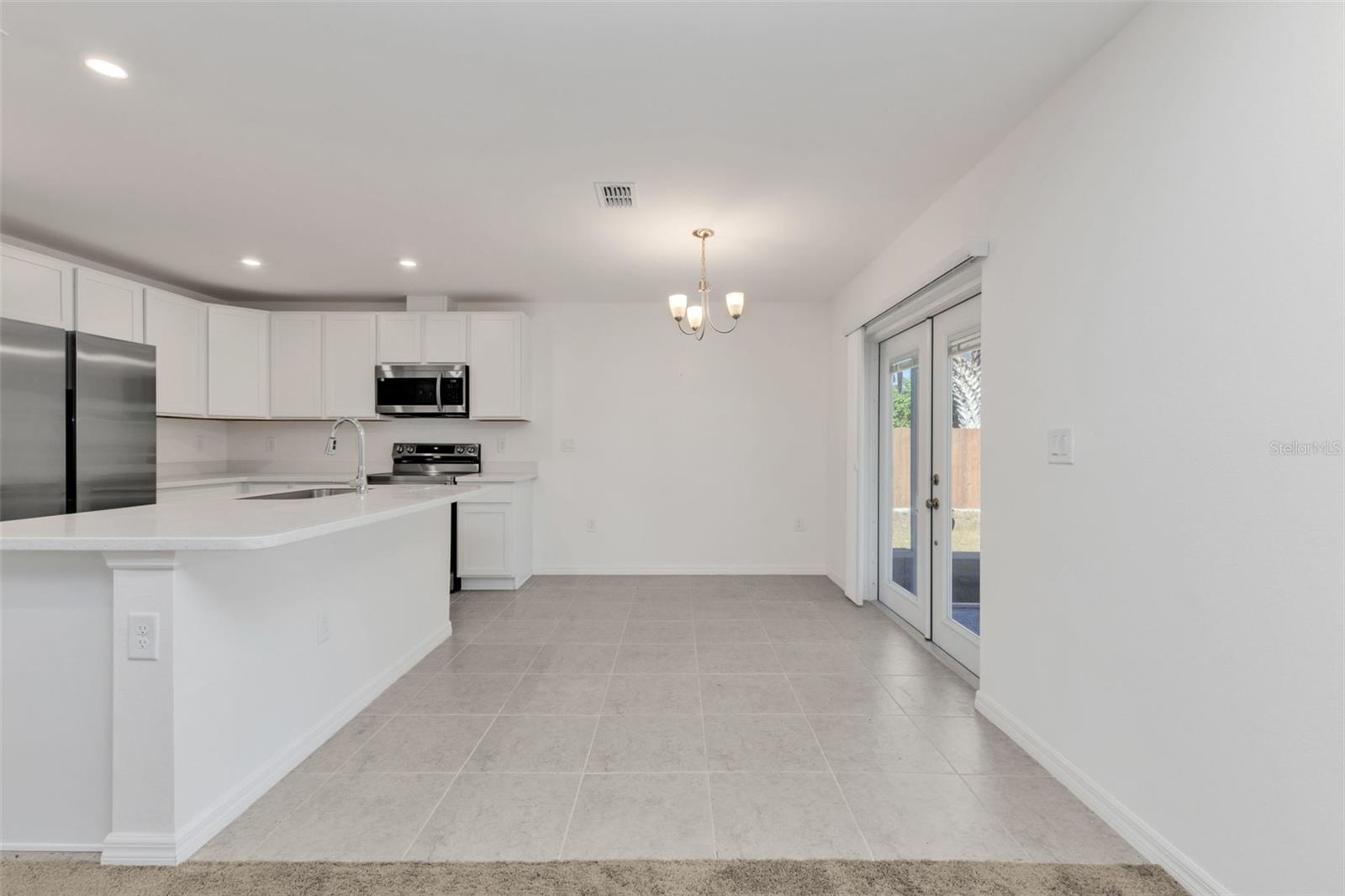 Image 18 of 34 For 1074 Marcus Street