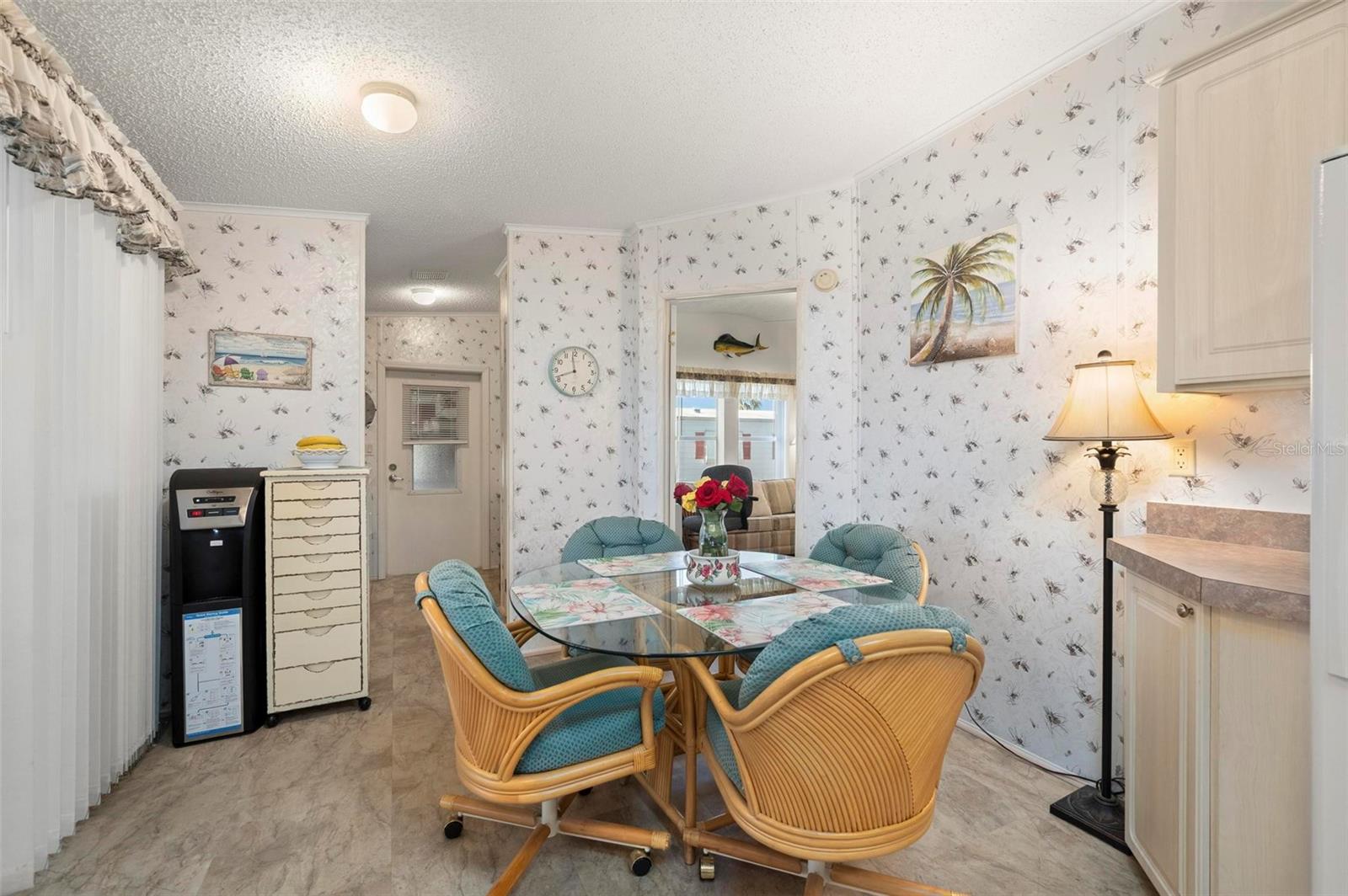 Image 16 of 81 For 1000 Kings Highway 191