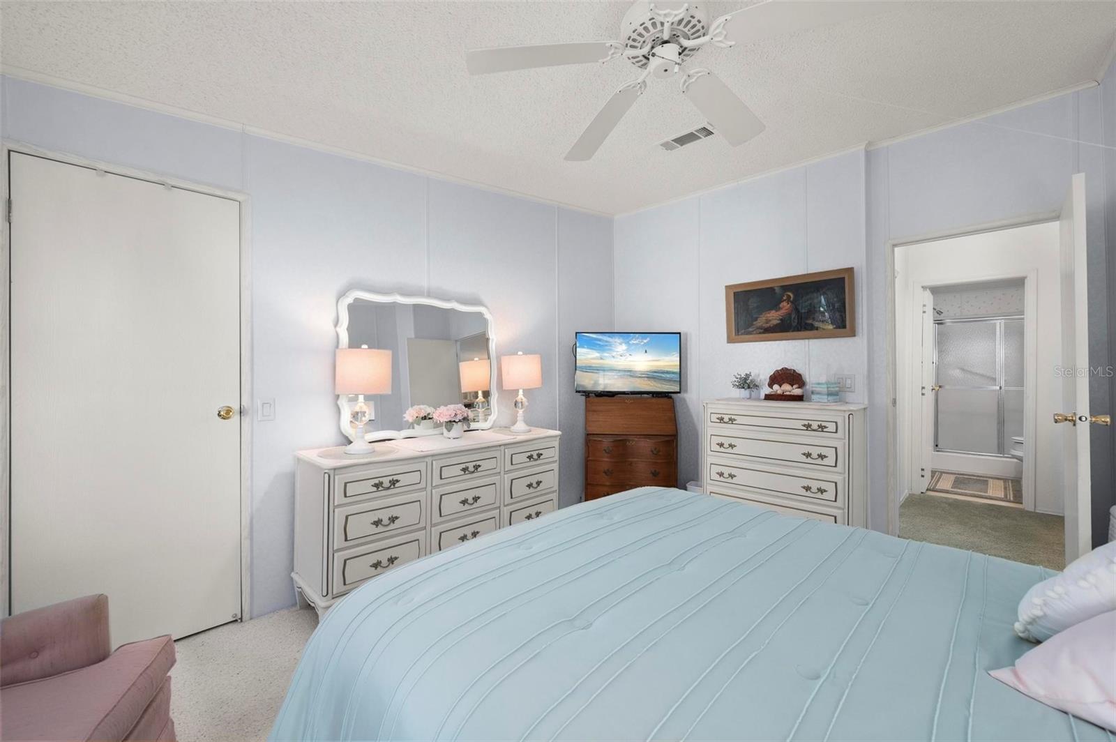 Image 27 of 81 For 1000 Kings Highway 191