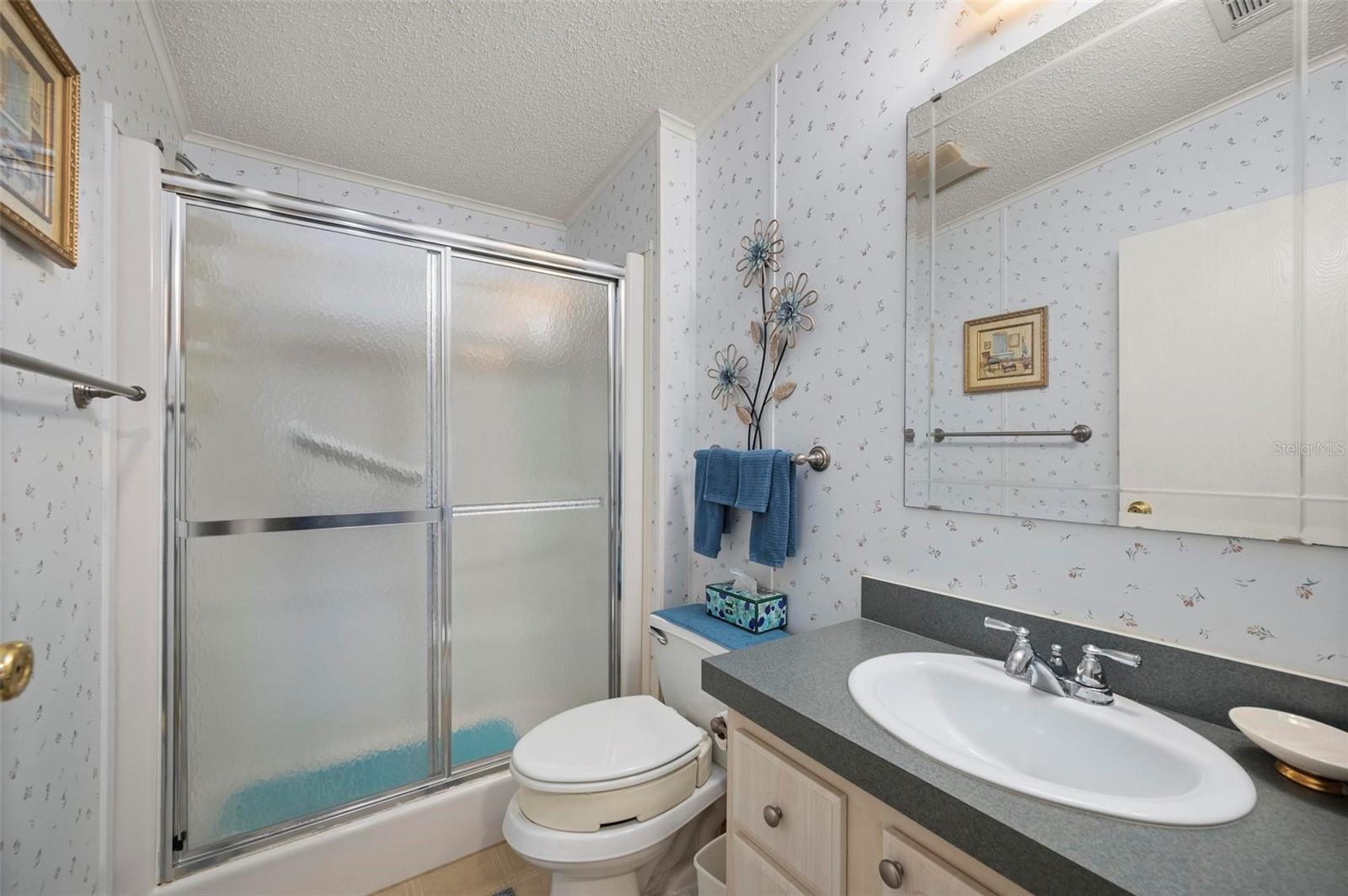 Image 28 of 81 For 1000 Kings Highway 191