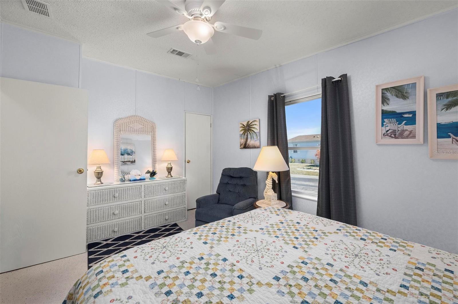 Image 31 of 81 For 1000 Kings Highway 191