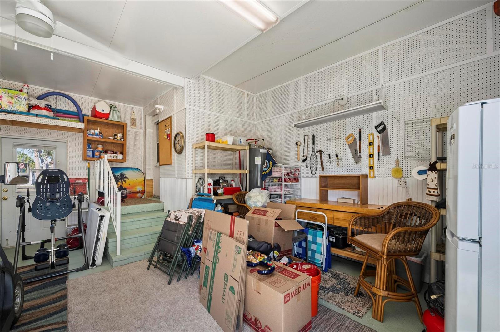 Image 36 of 81 For 1000 Kings Highway 191