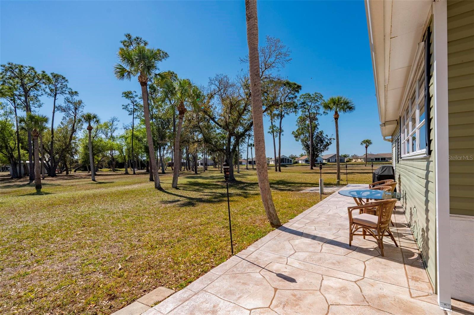 Image 38 of 81 For 1000 Kings Highway 191