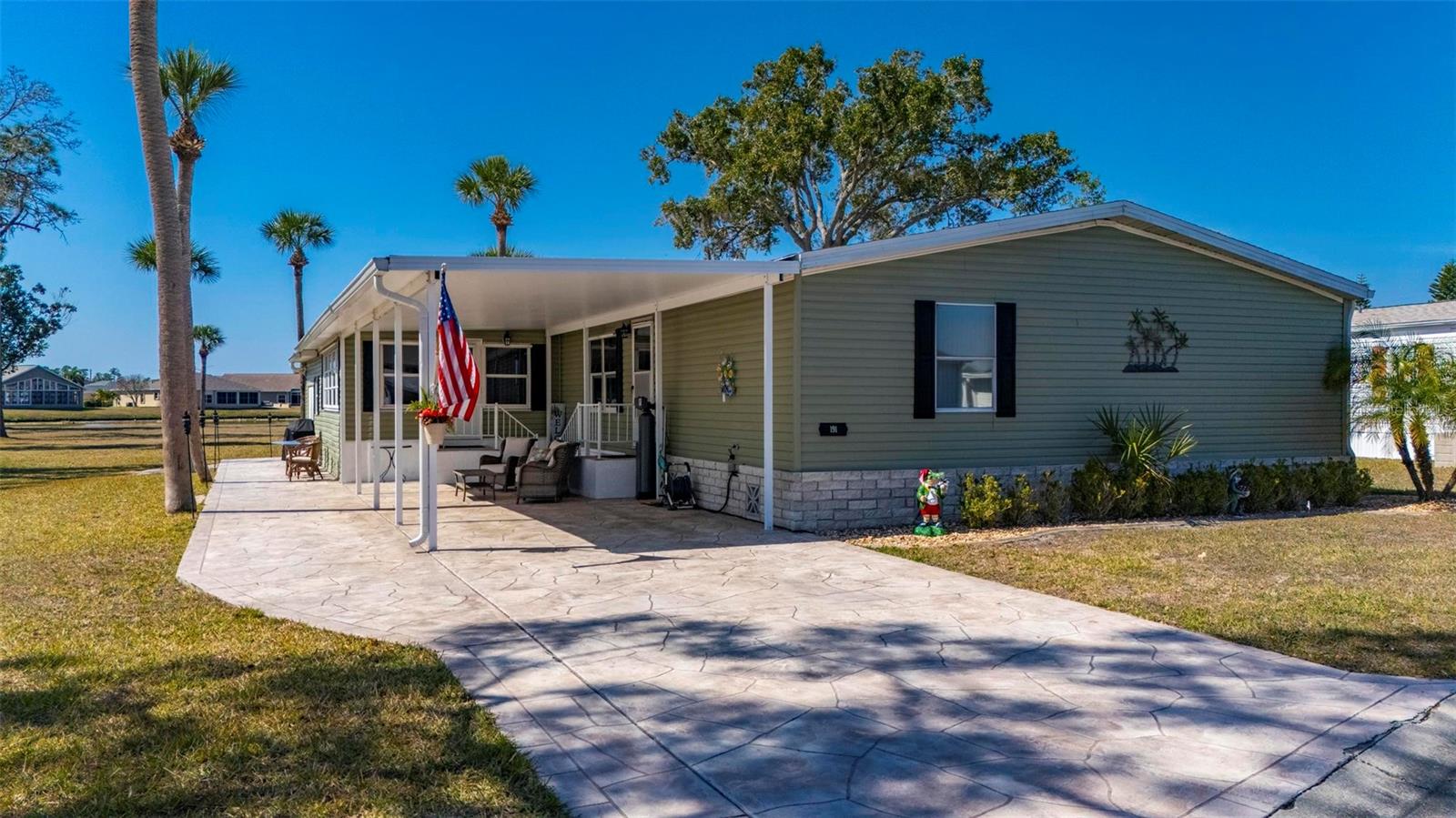 Image 50 of 81 For 1000 Kings Highway 191