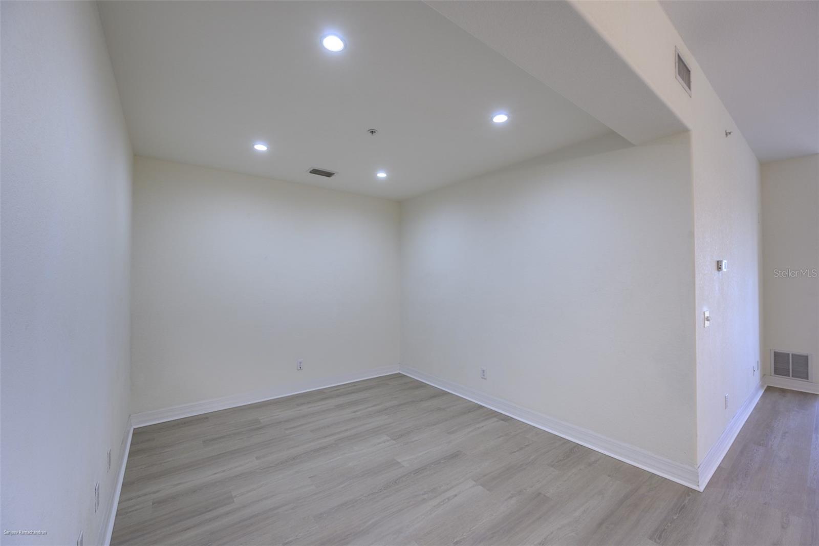 Image 27 of 51 For 1340 Rock Dove Court 144