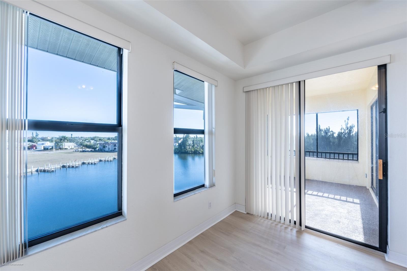 Image 36 of 51 For 1340 Rock Dove Court 144