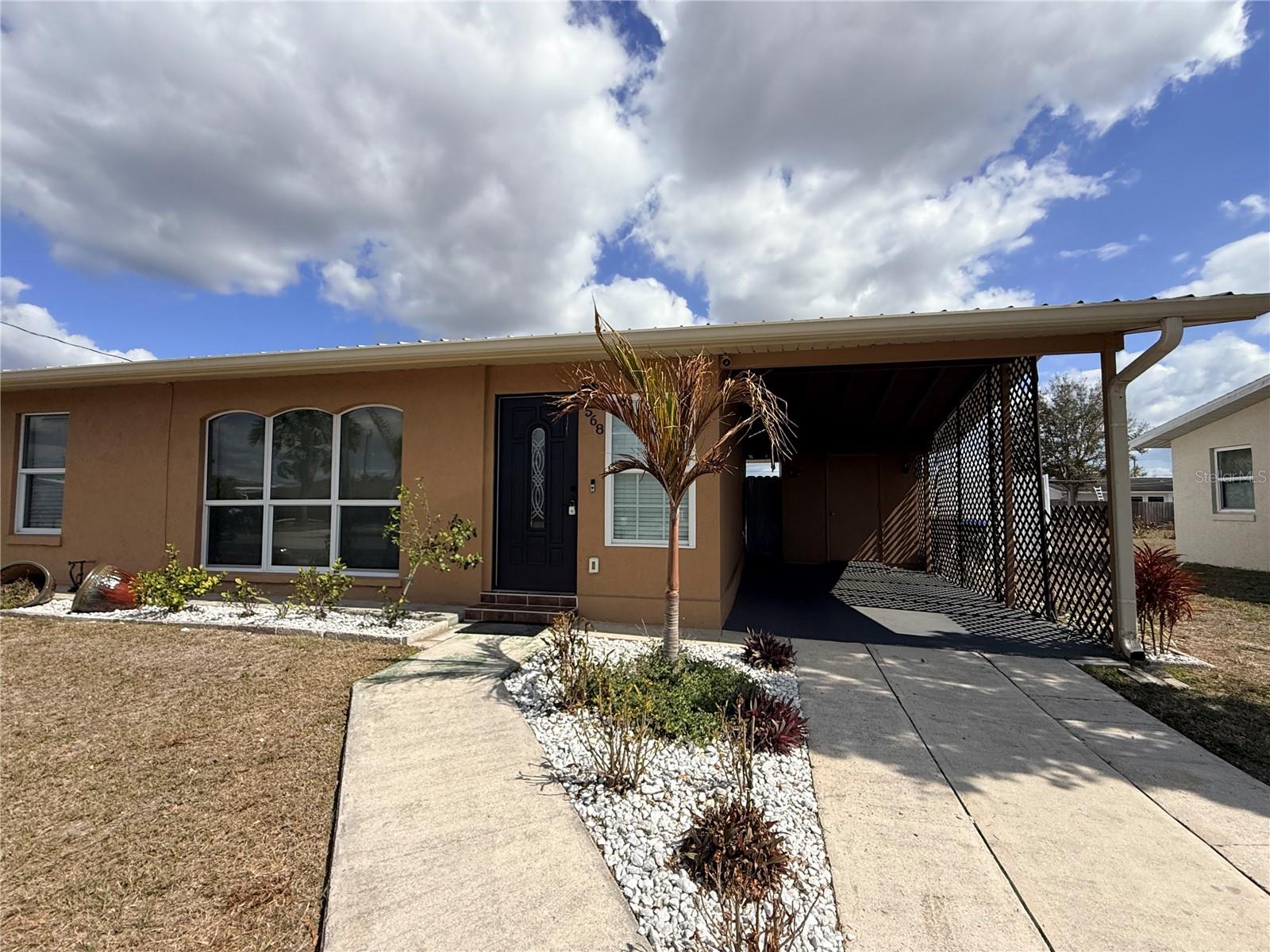 Image 2 of 12 For 4568 Grobe Street