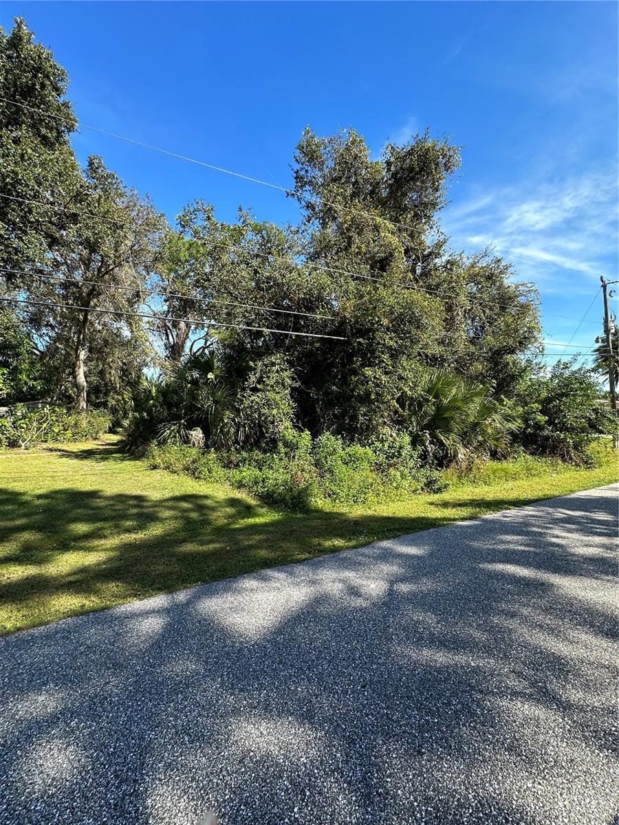 Image 5 of 6 For Helliwell Street