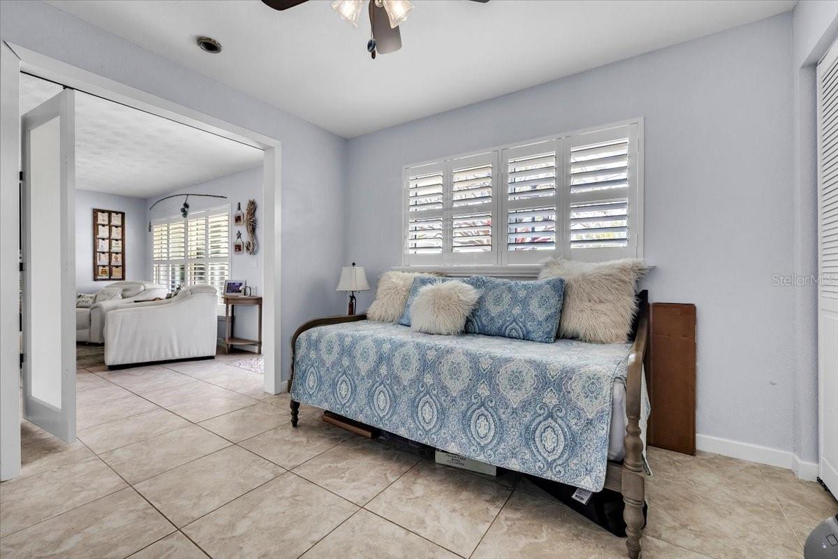 Image 26 of 56 For 2045 River Basin Terrace