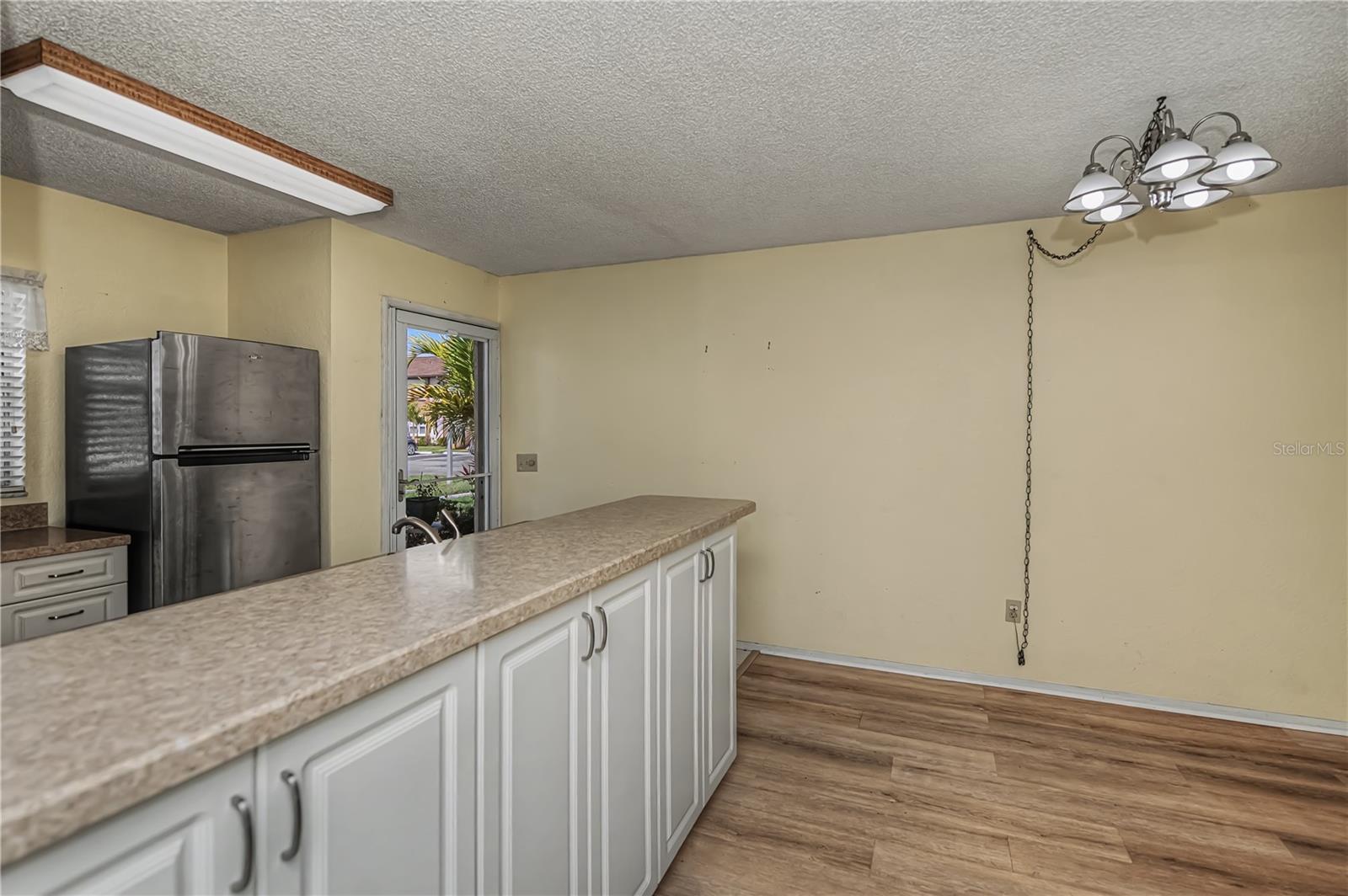 Image 13 of 32 For 25100 Sandhill Boulevard B102