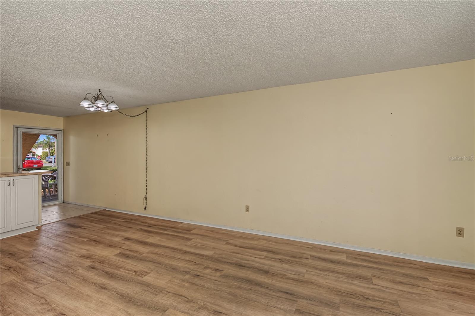 Image 15 of 32 For 25100 Sandhill Boulevard B102