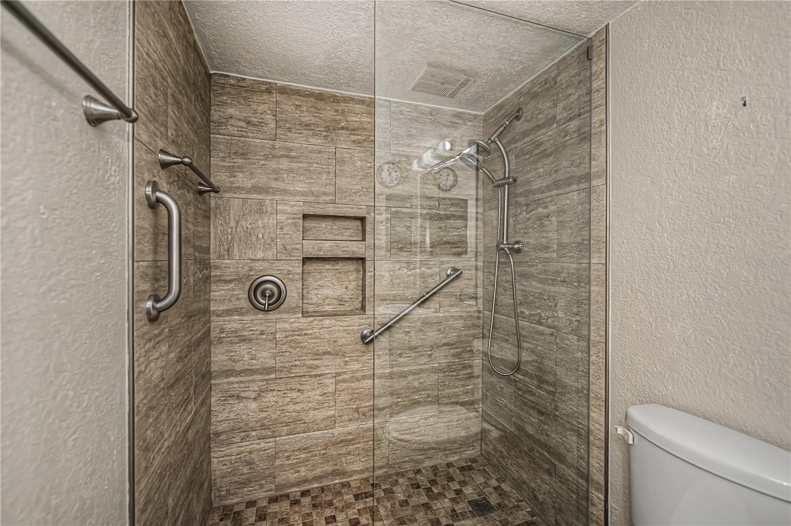 Image 20 of 32 For 25100 Sandhill Boulevard B102