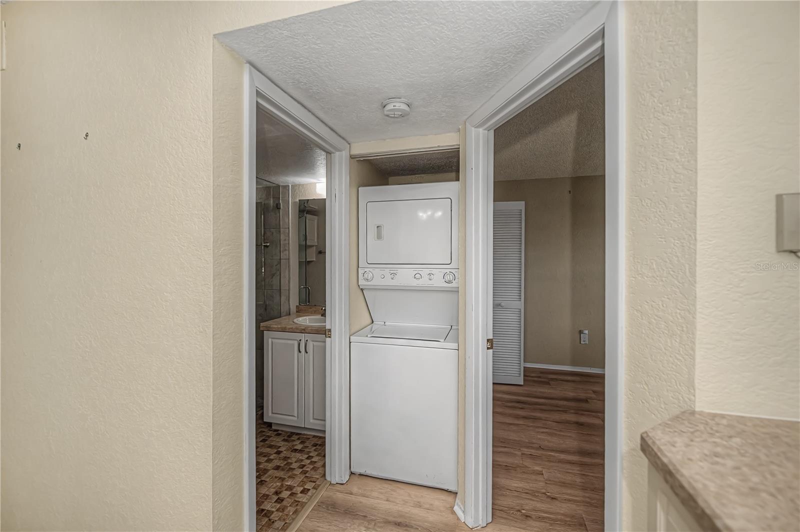 Image 24 of 32 For 25100 Sandhill Boulevard B102