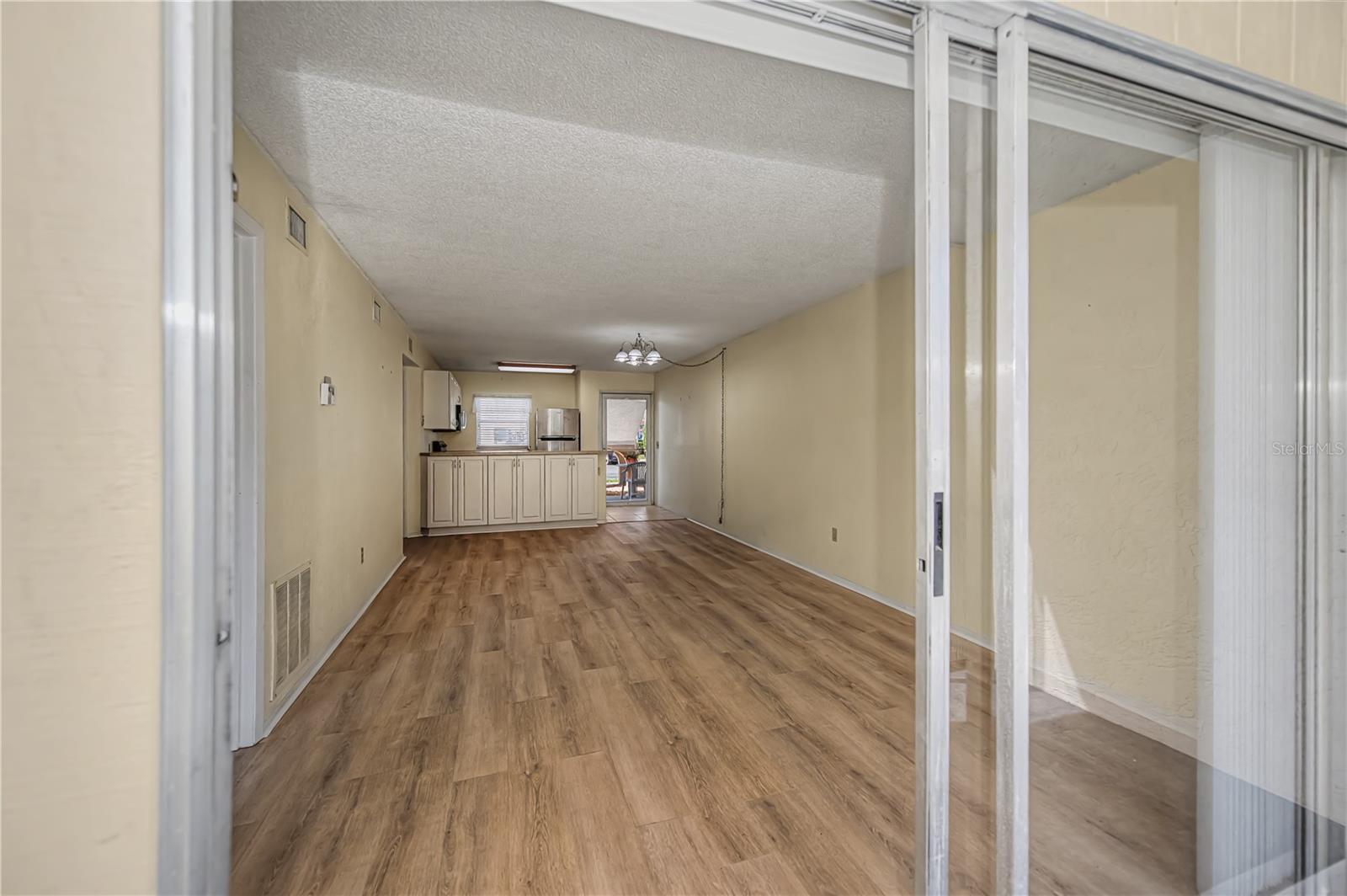 Image 28 of 32 For 25100 Sandhill Boulevard B102