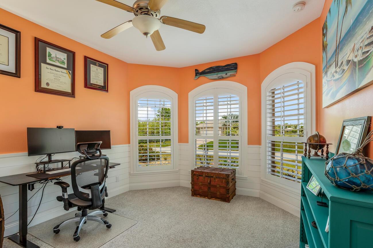 Image 15 of 24 For 139 Crevalle Road