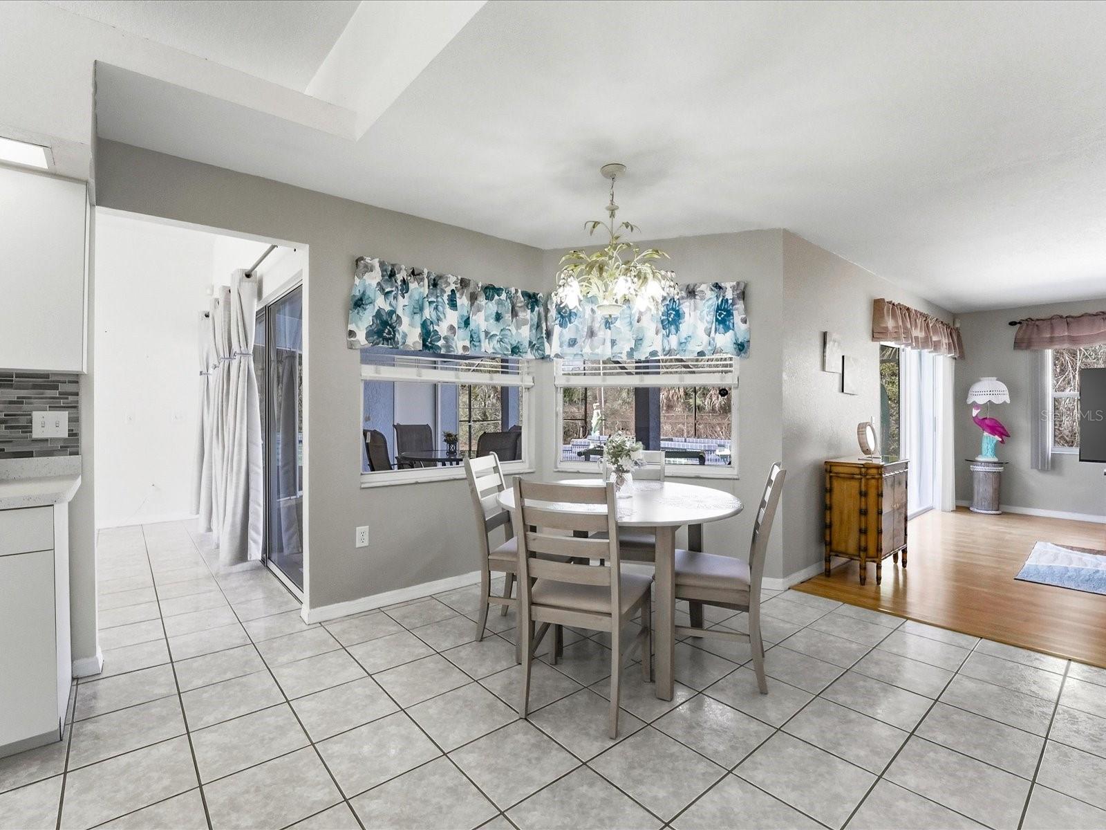 Image 15 of 48 For 421 Strasburg Drive