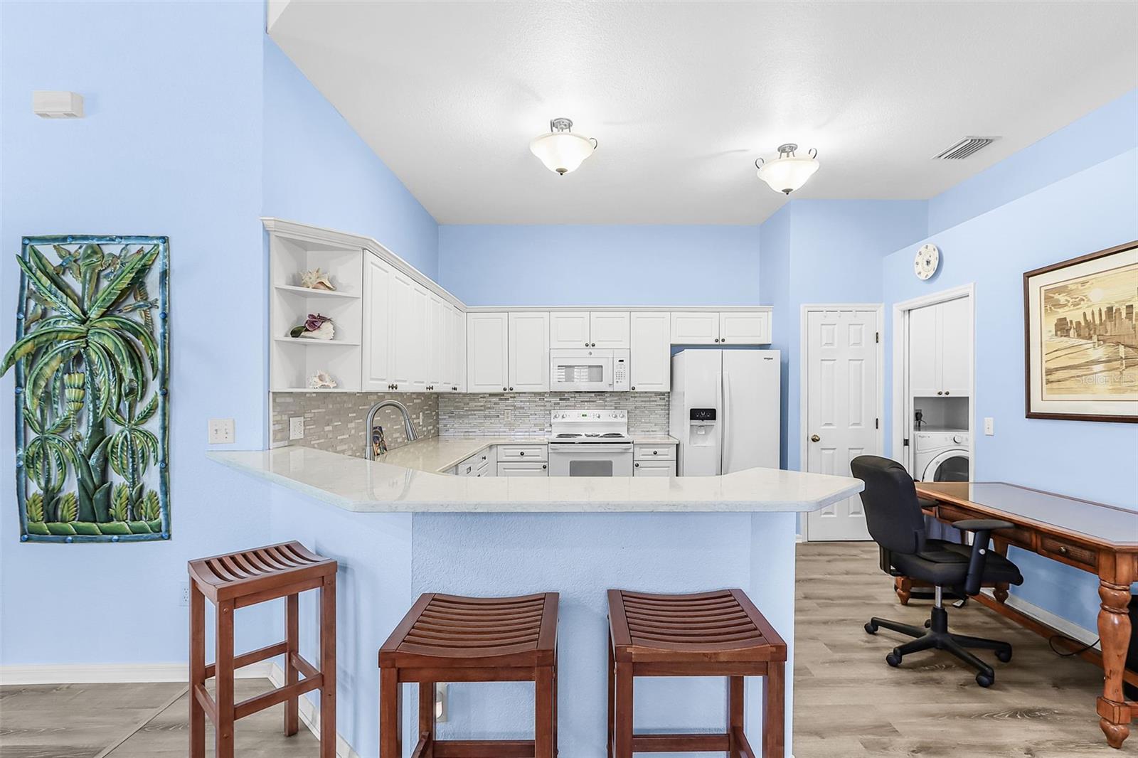 Image 11 of 49 For 2031 Matecumbe Key Road