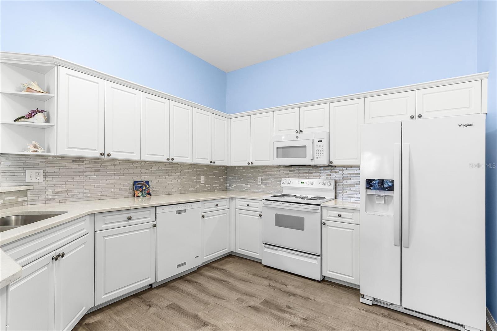 Image 13 of 49 For 2031 Matecumbe Key Road