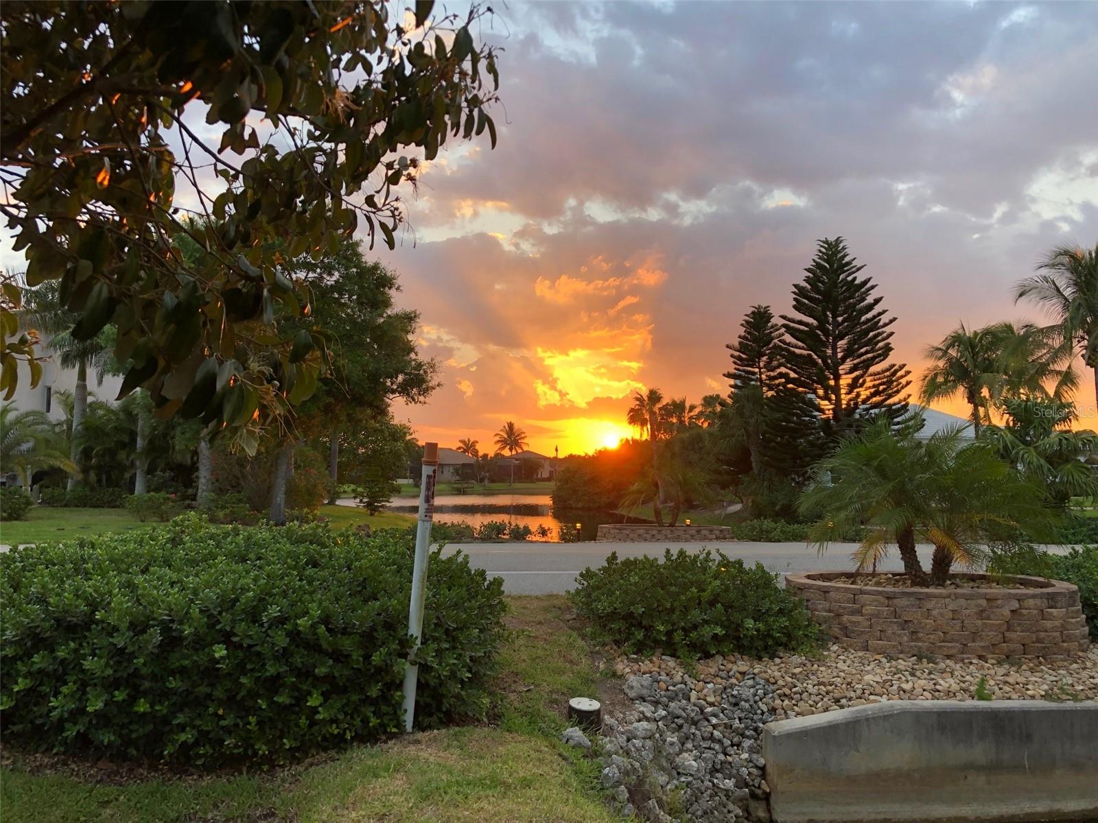 Image 7 of 49 For 2031 Matecumbe Key Road