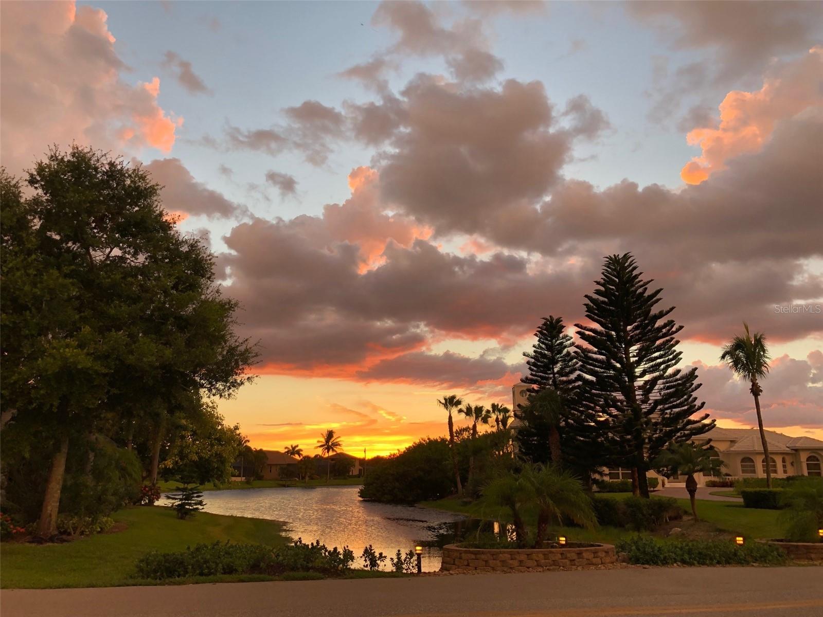 Image 8 of 49 For 2031 Matecumbe Key Road