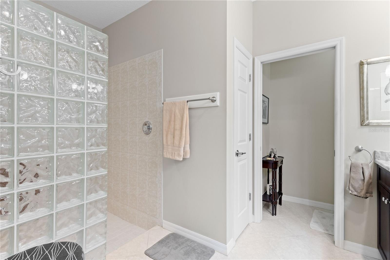 Image 19 of 57 For 5359 White Ibis Drive