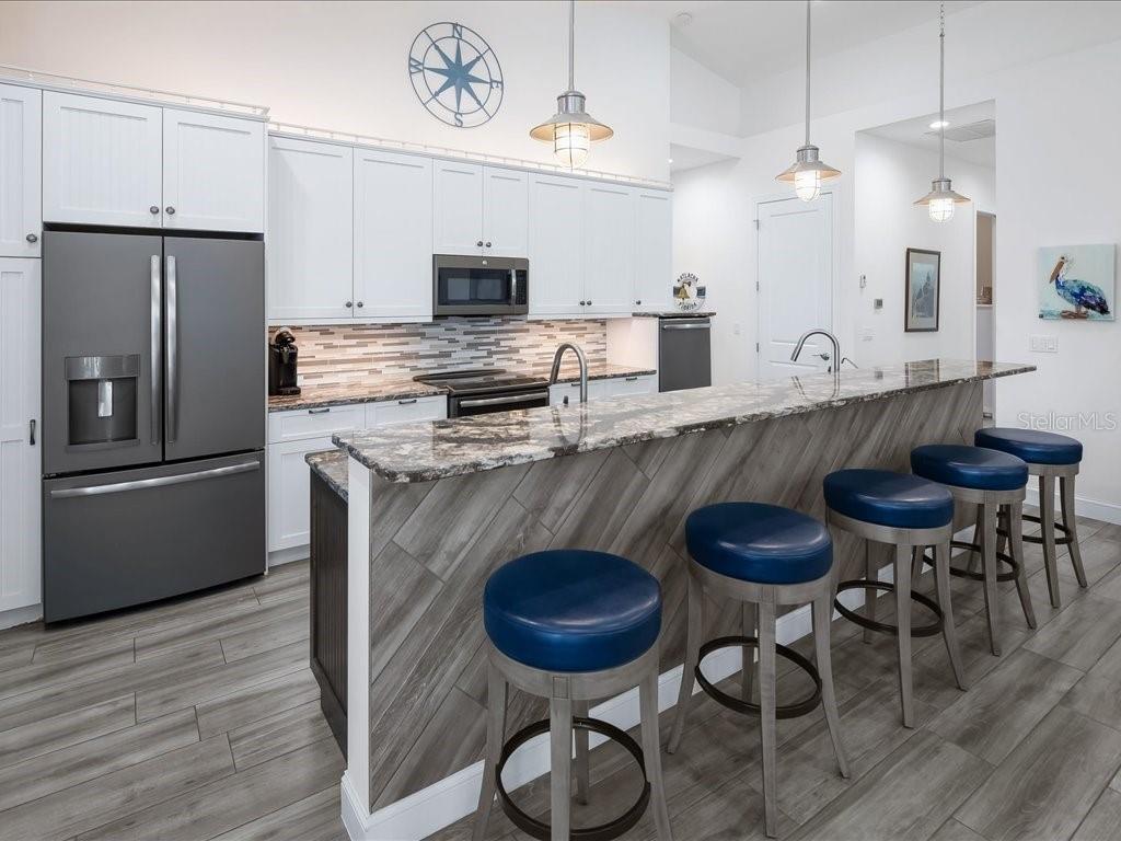 Image 6 of 33 For 2743 Janet Street