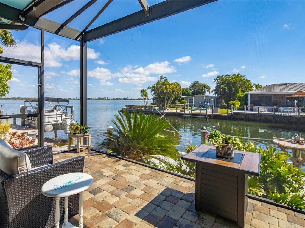 Image 8 of 33 For 2743 Janet Street