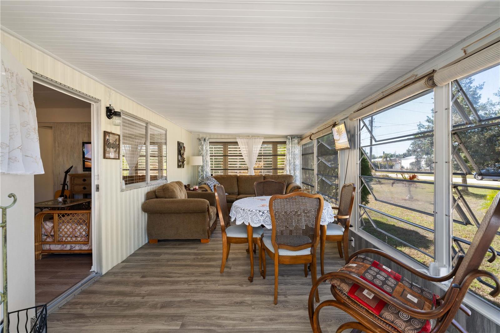 Image 15 of 50 For 15341 Mango Drive