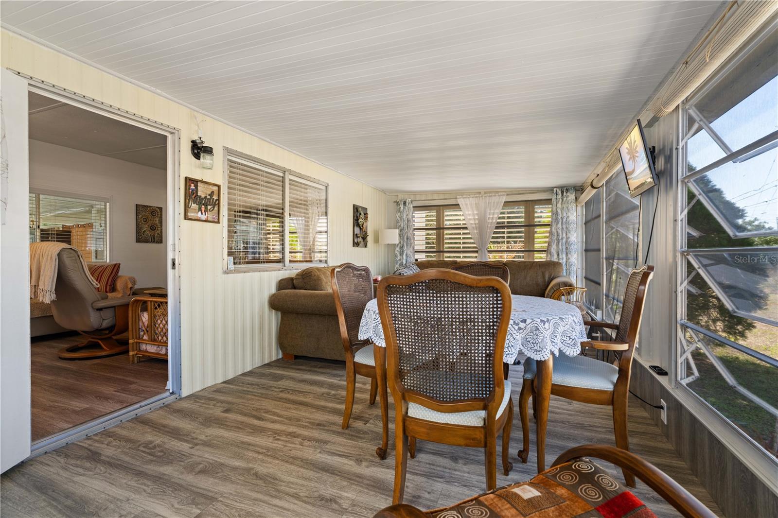 Image 16 of 50 For 15341 Mango Drive