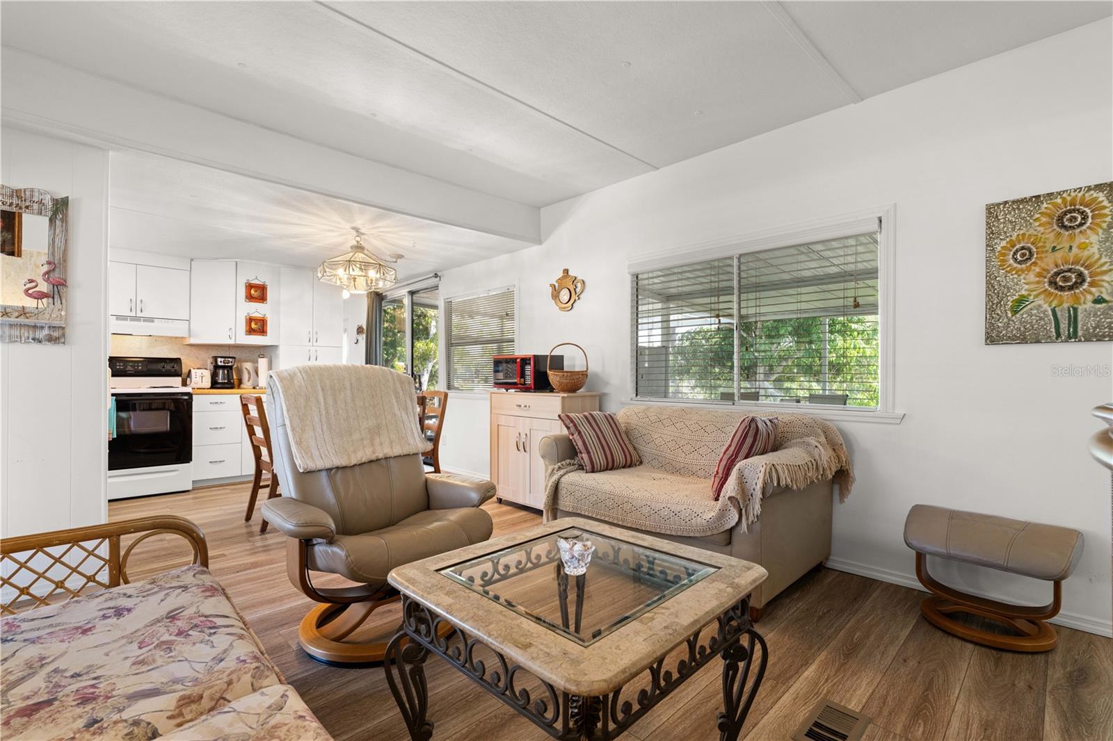 Image 19 of 50 For 15341 Mango Drive