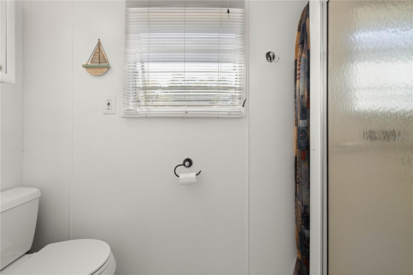 Image 25 of 50 For 15341 Mango Drive