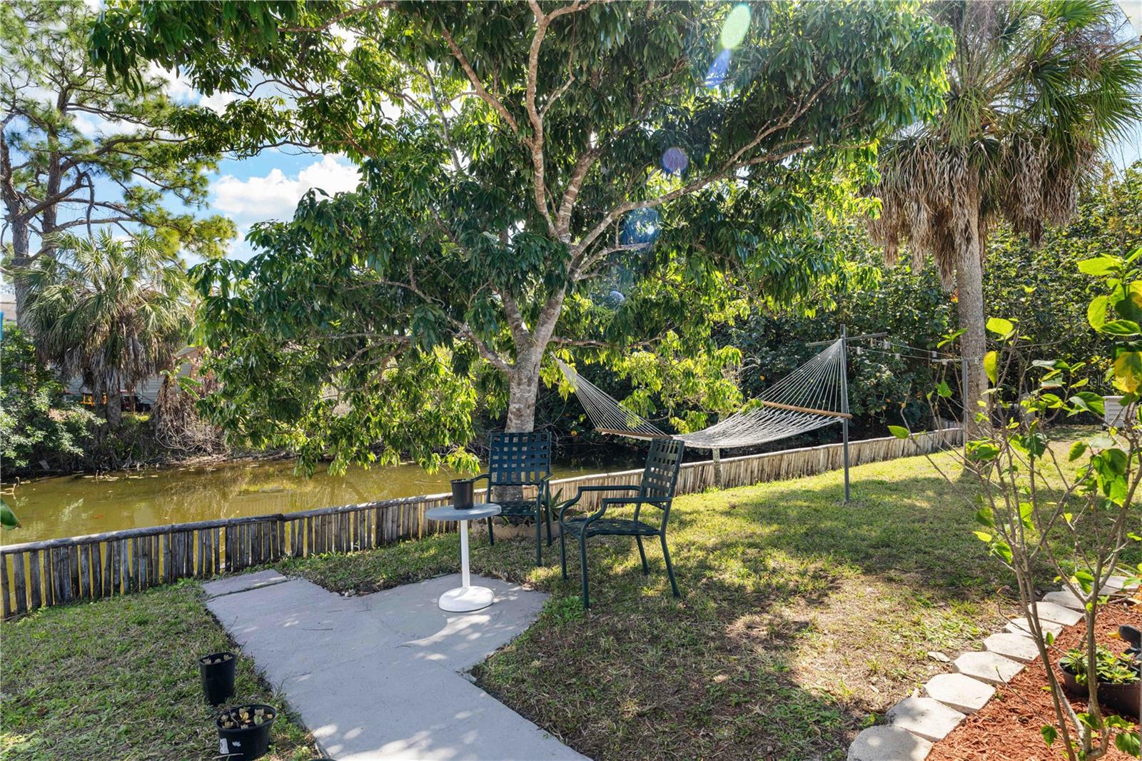 Image 9 of 50 For 15341 Mango Drive