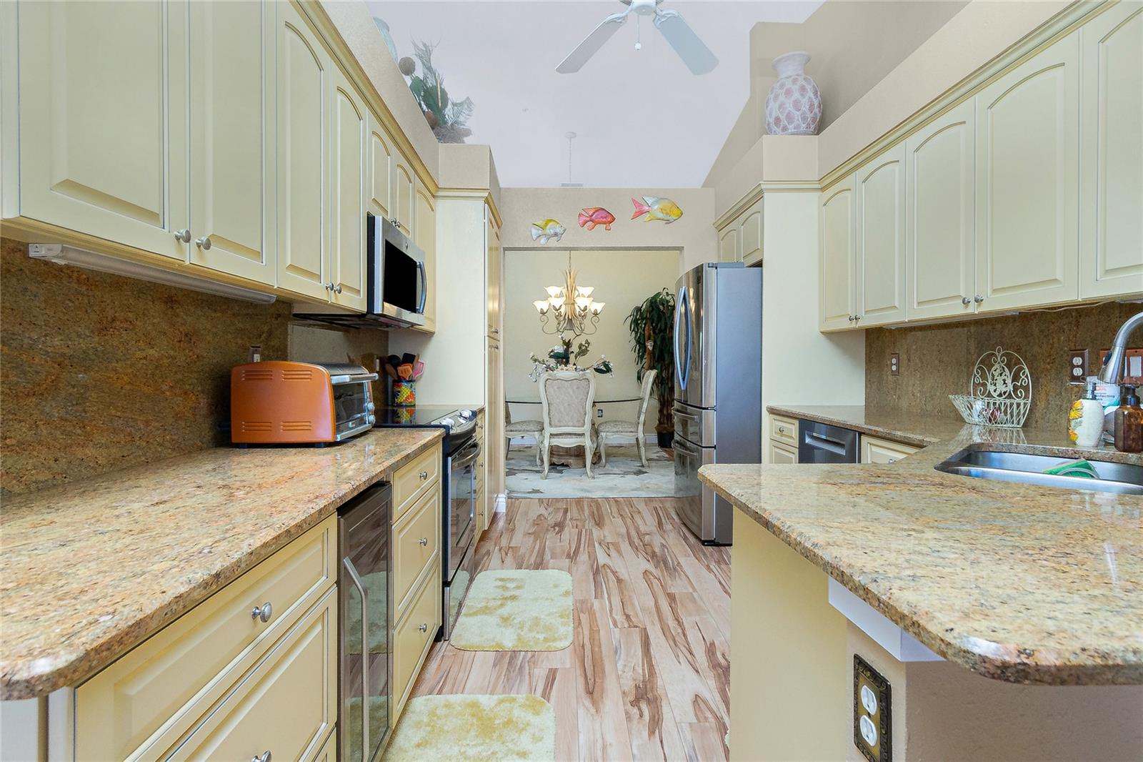 Image 20 of 69 For 200 Harbor Walk Drive 353