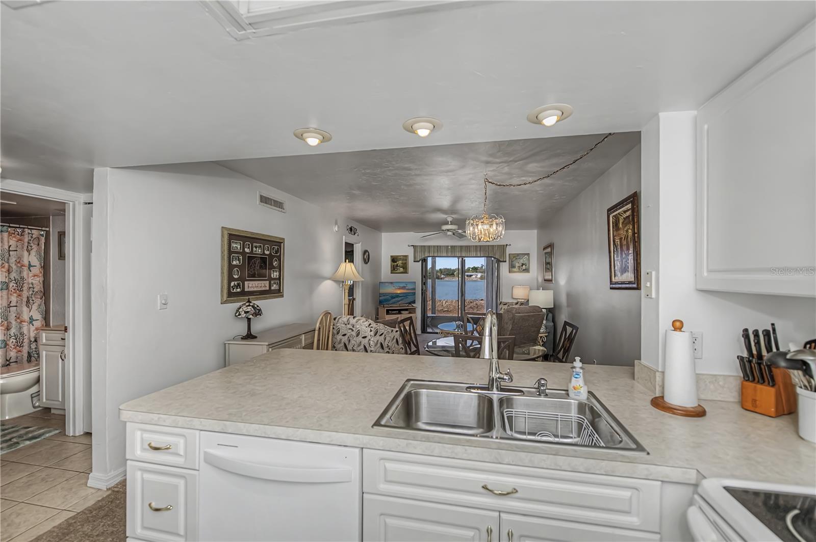 Image 12 of 34 For 25275 Rampart Boulevard 101