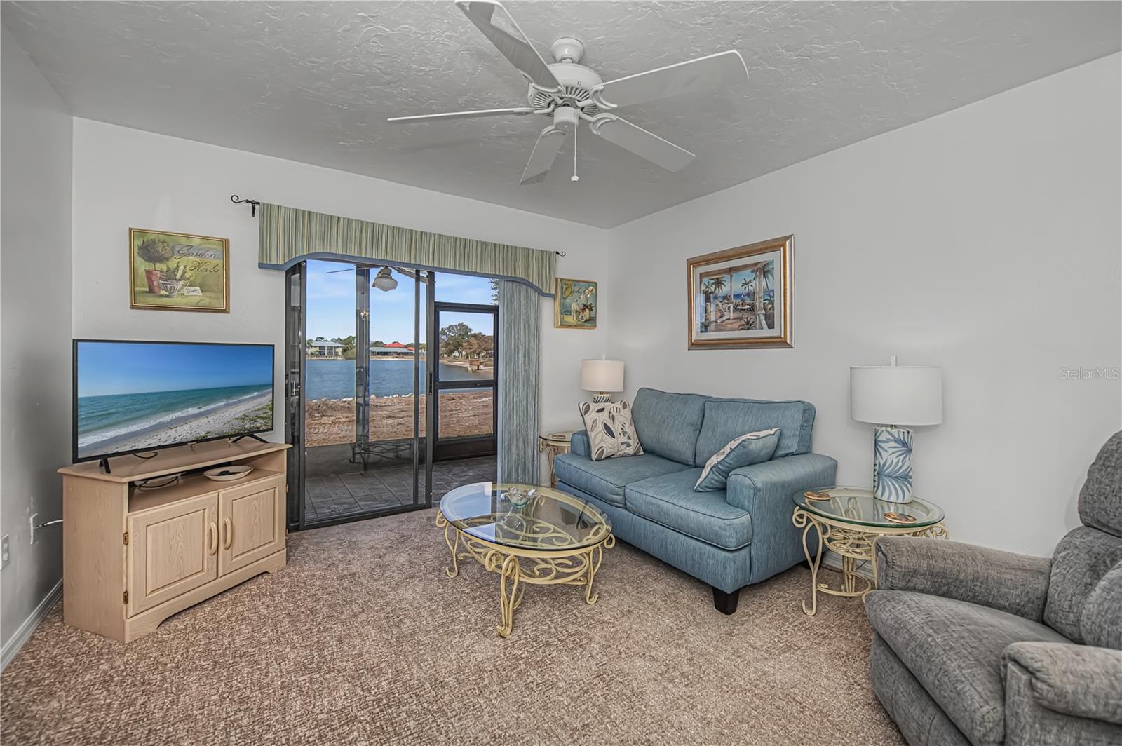 Image 14 of 34 For 25275 Rampart Boulevard 101