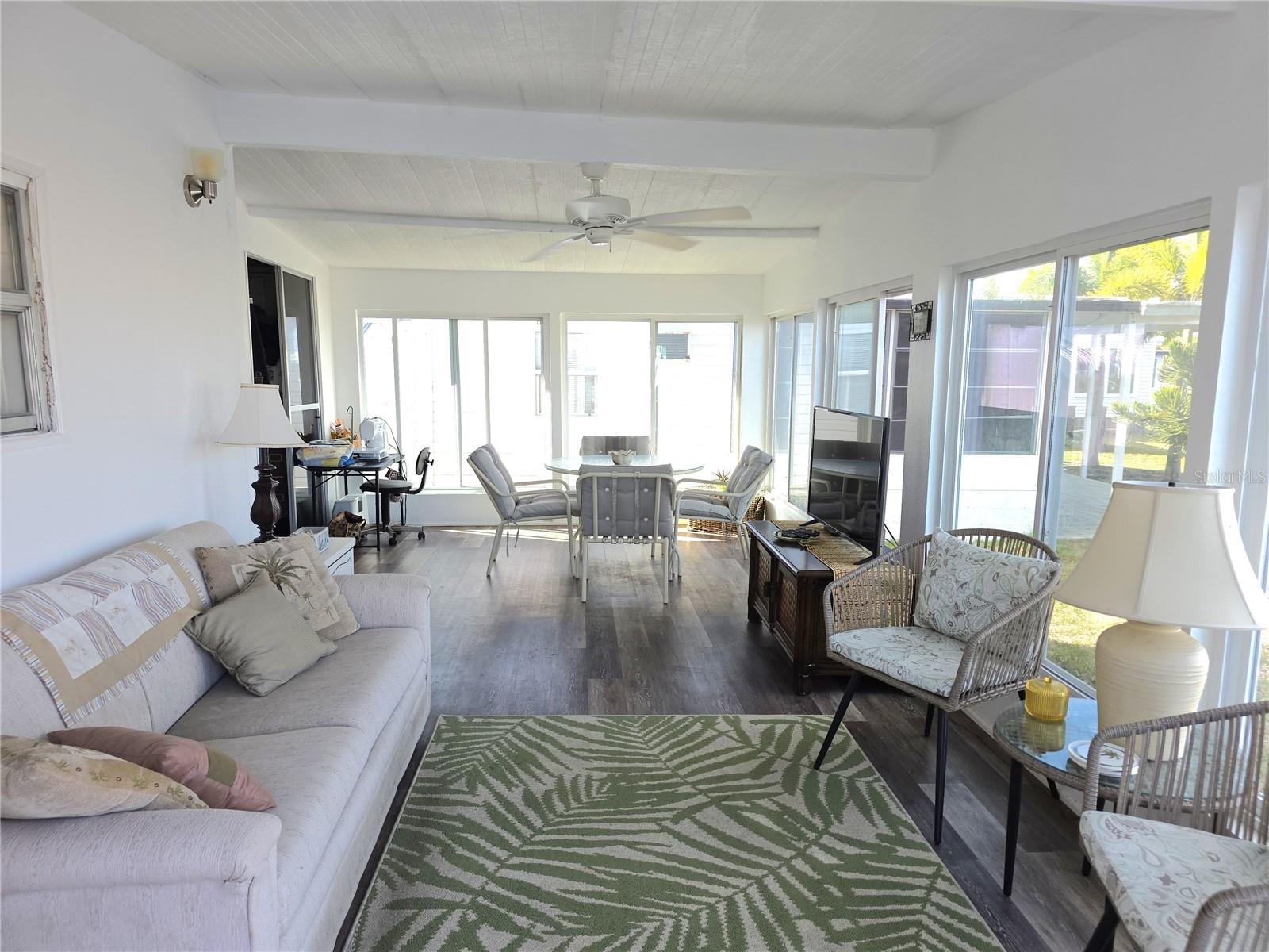 Image 8 of 30 For 517 Ideal Place