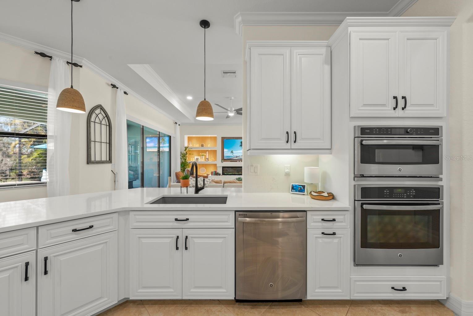 Image 14 of 53 For 13807 Swiftwater Way