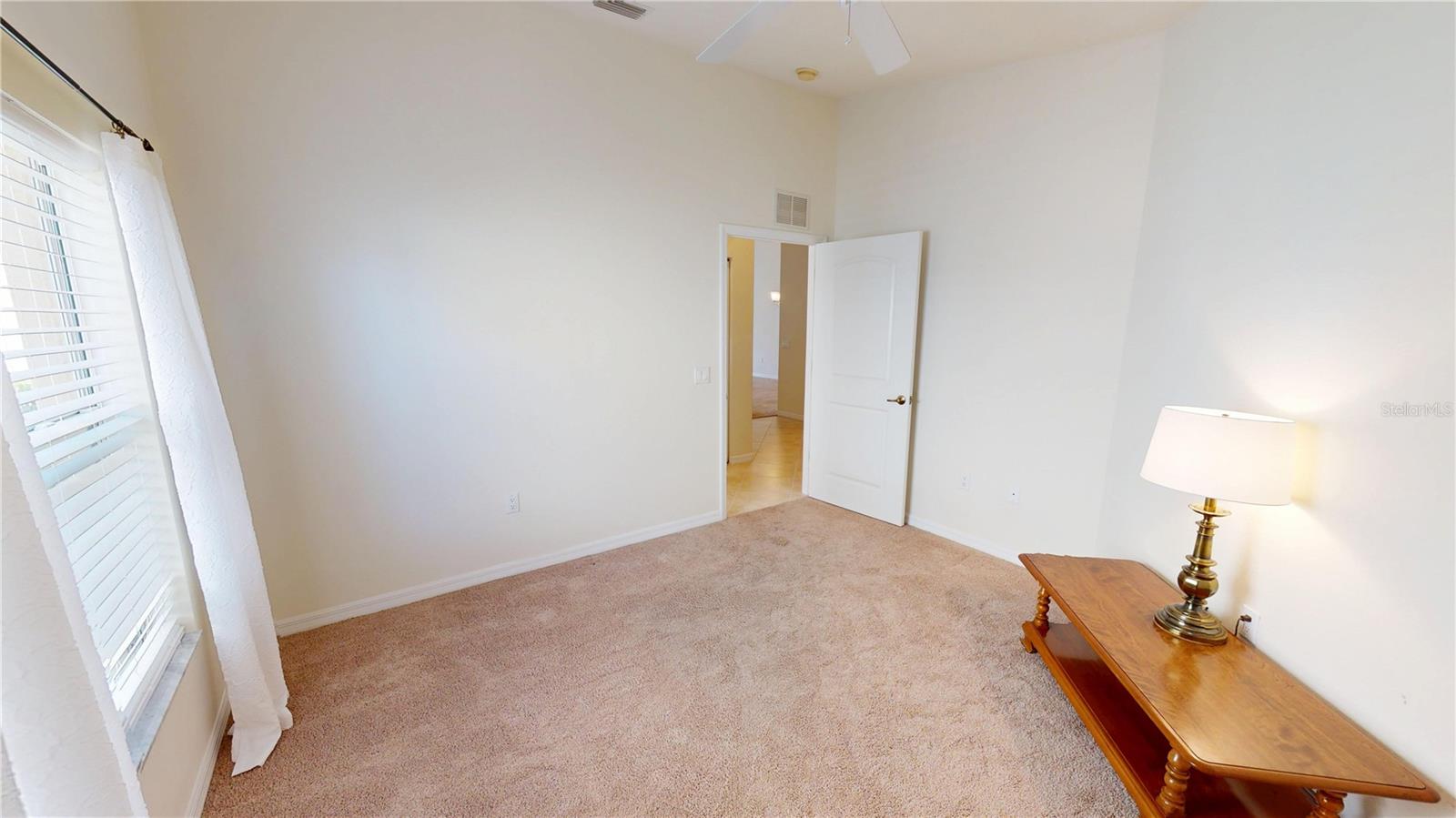 Image 17 of 37 For 313 Monaco Drive 5