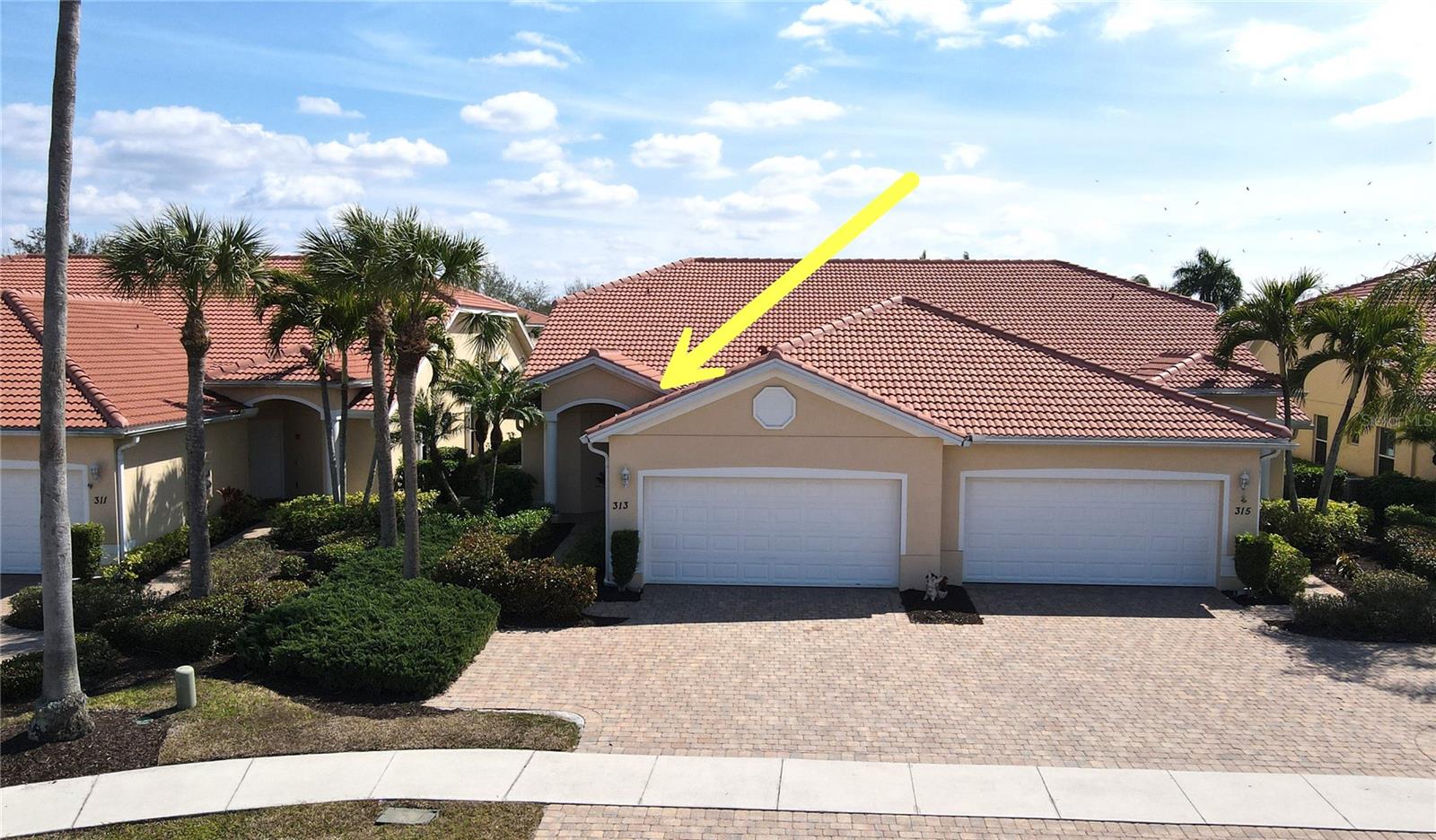 Image 27 of 37 For 313 Monaco Drive 5