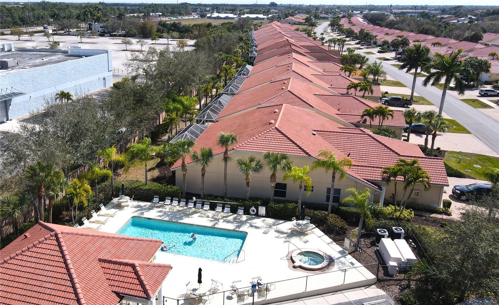 Image 28 of 37 For 313 Monaco Drive 5