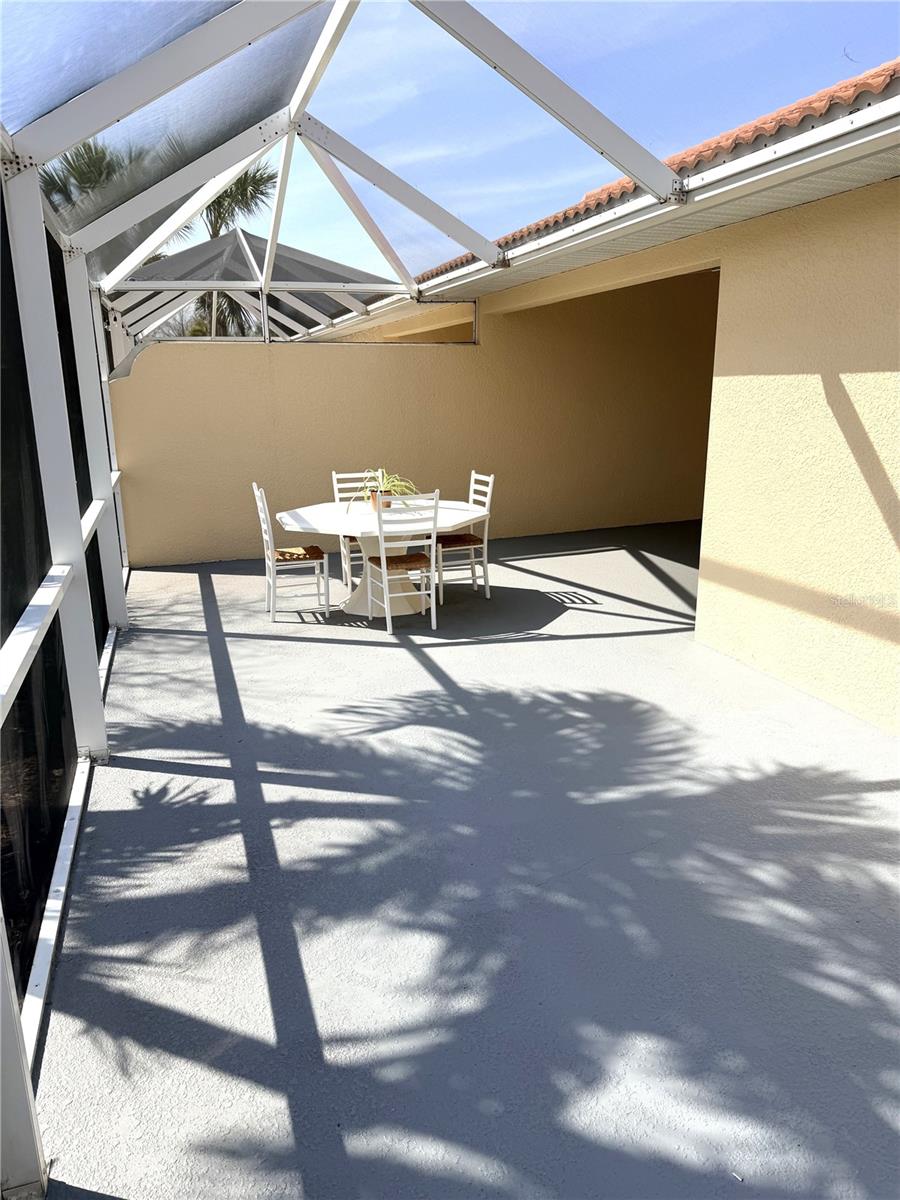 Image 34 of 37 For 313 Monaco Drive 5