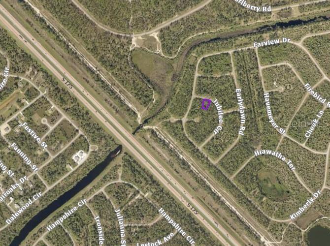 Image 4 of 4 For Jubilee Circle