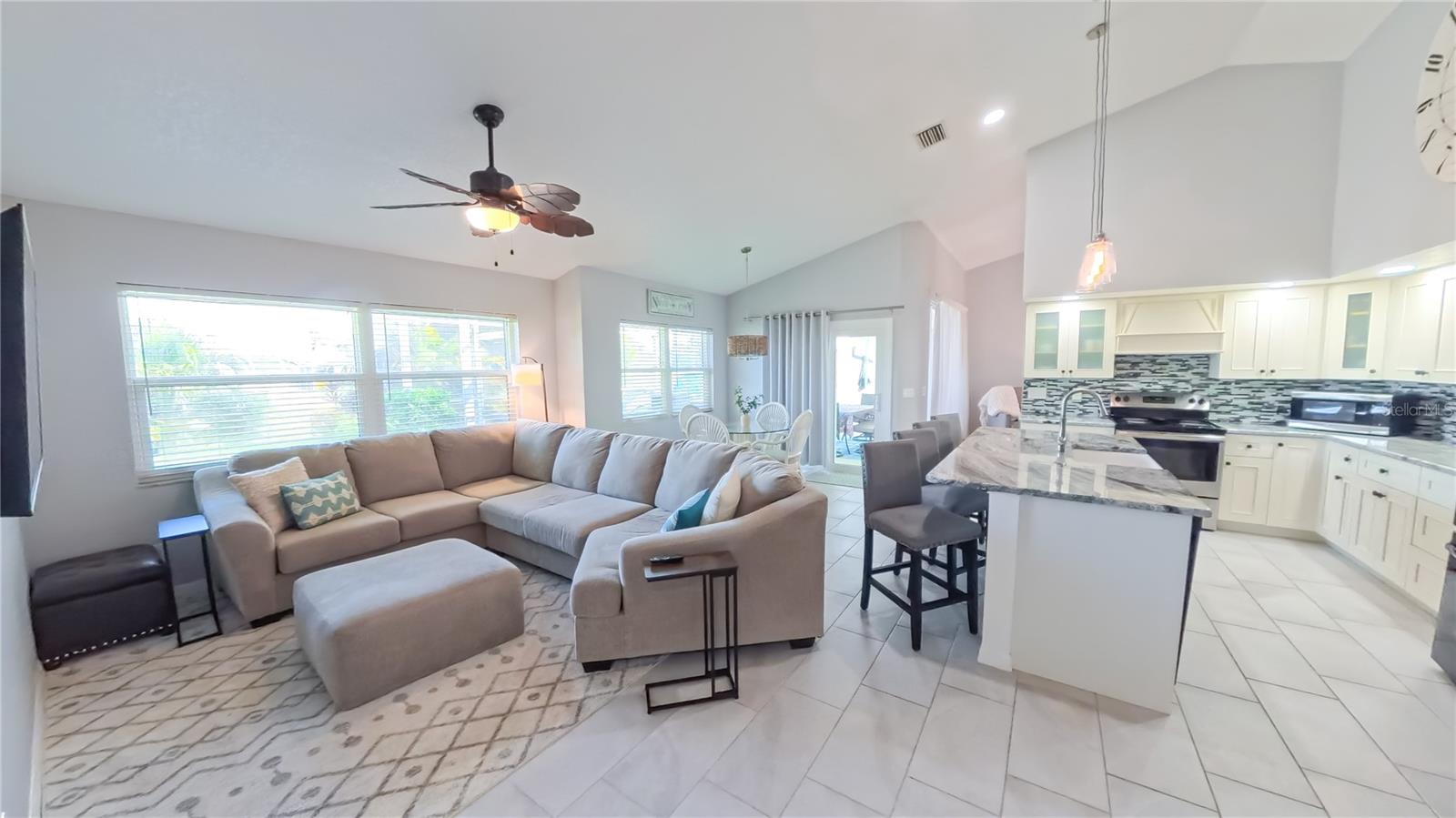 Image 23 of 47 For 35 Sportsman Court