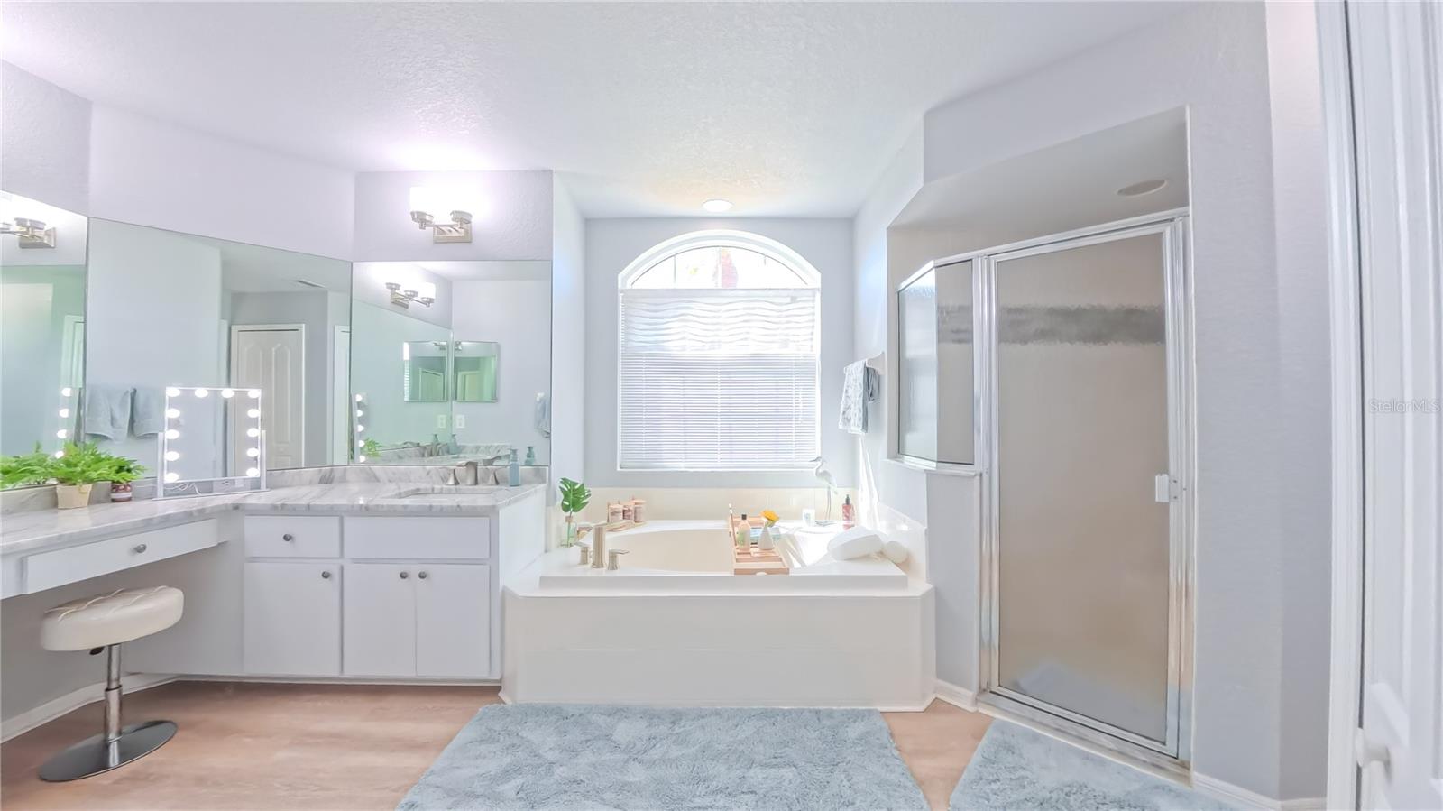 Image 28 of 47 For 35 Sportsman Court