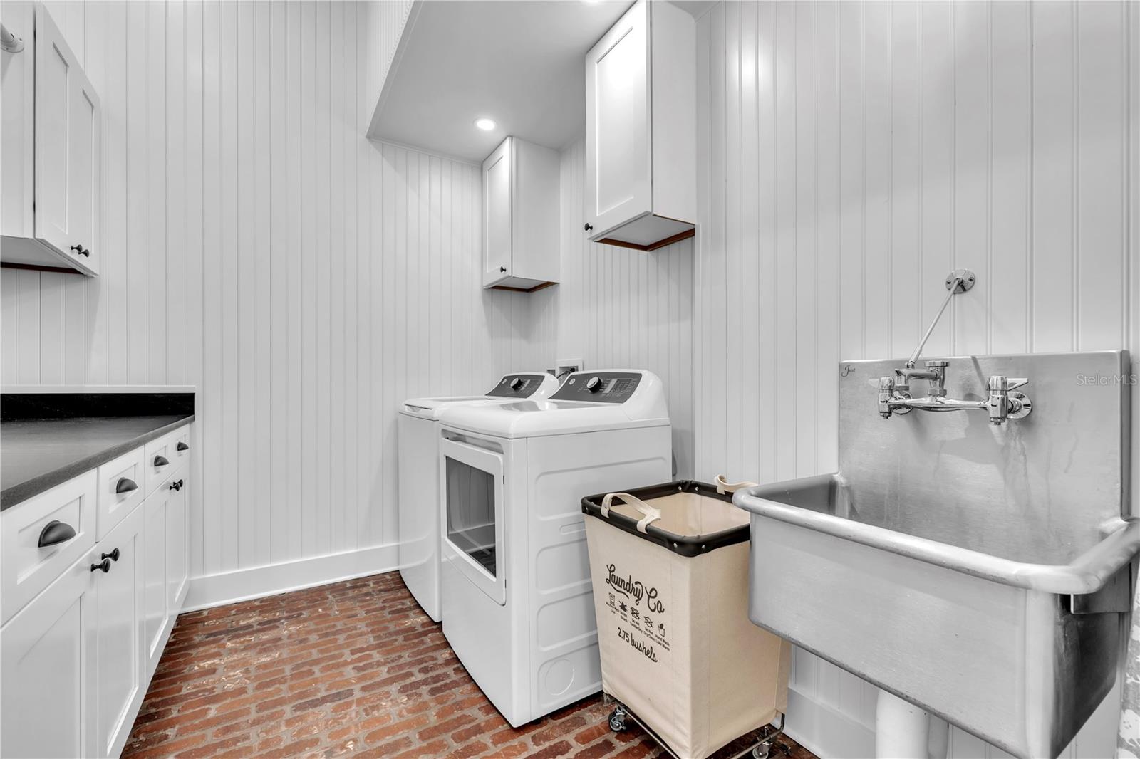 Image 47 of 100 For 8241 Main Street