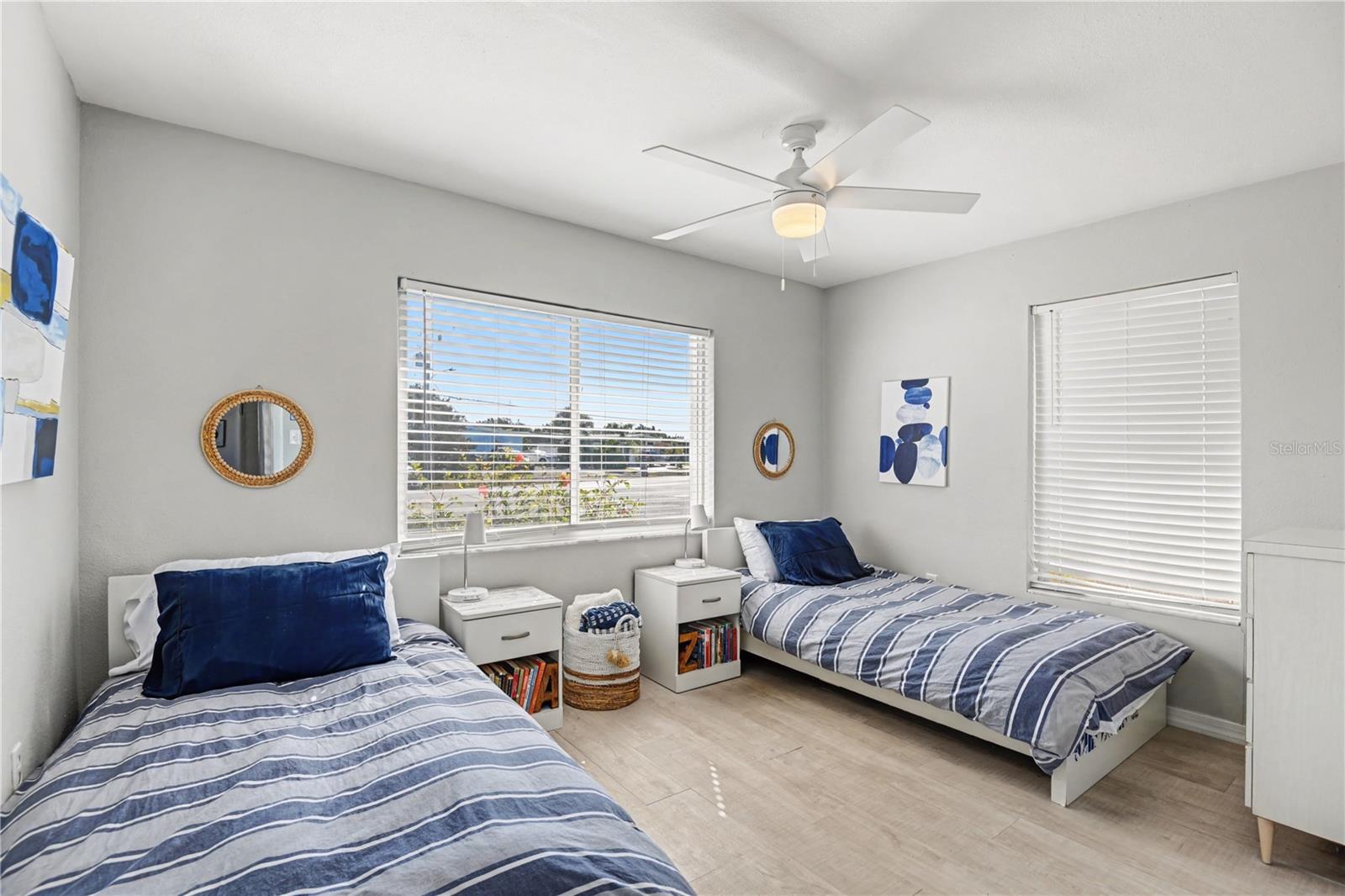 Image 18 of 23 For 4145 Gardner Drive