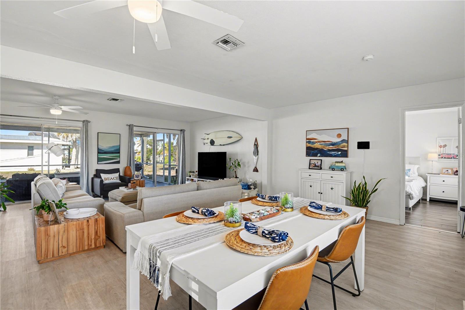 Image 7 of 23 For 4145 Gardner Drive