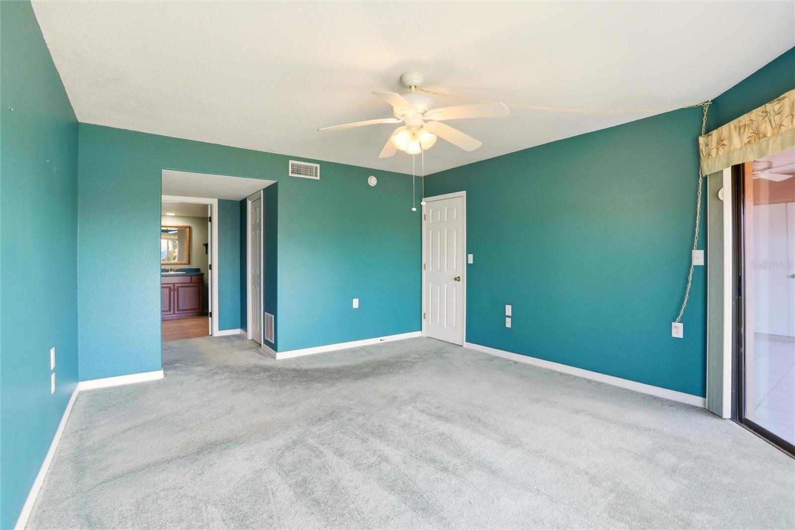 Image 18 of 47 For 601 Shreve Street 25a